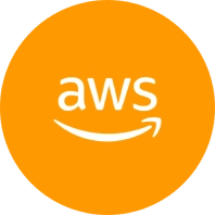 Logo von AWS, ein orangefarbenes Lächeln auf gelbem Hintergrund, steht für Amazon Web Services.